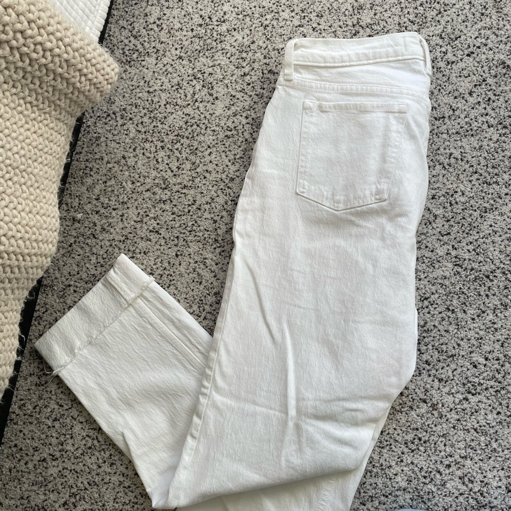 ABERCROMBIE White Denim Curve Love Jeans